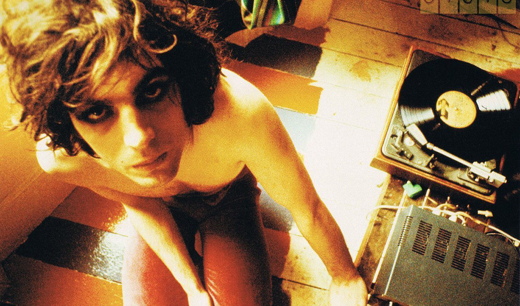 A 75 años de su nacimiento, recordamos a Syd Barrett con “The Madcap Laughs” #Reseña